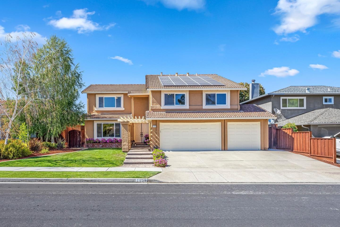 1439 Eagles Nest Lane
