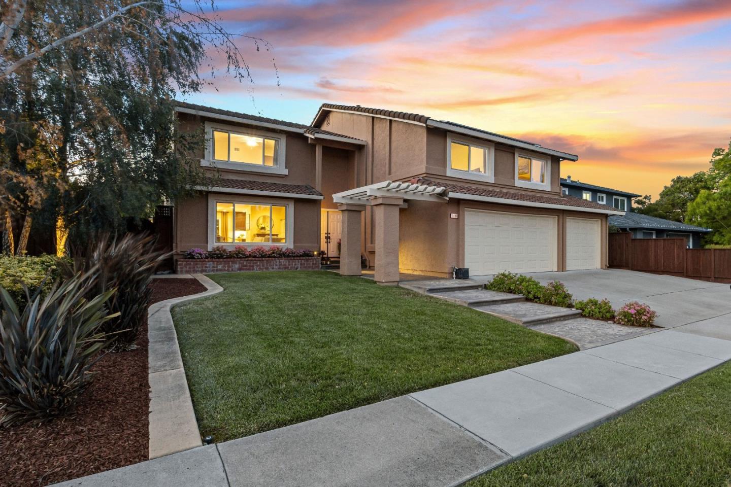 1439 Eagles Nest Lane
