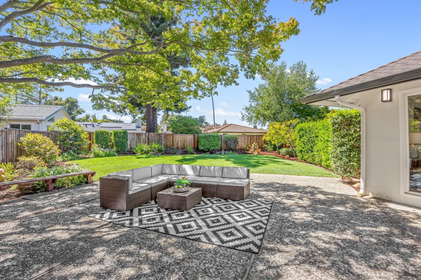 22184 Via Camino CT