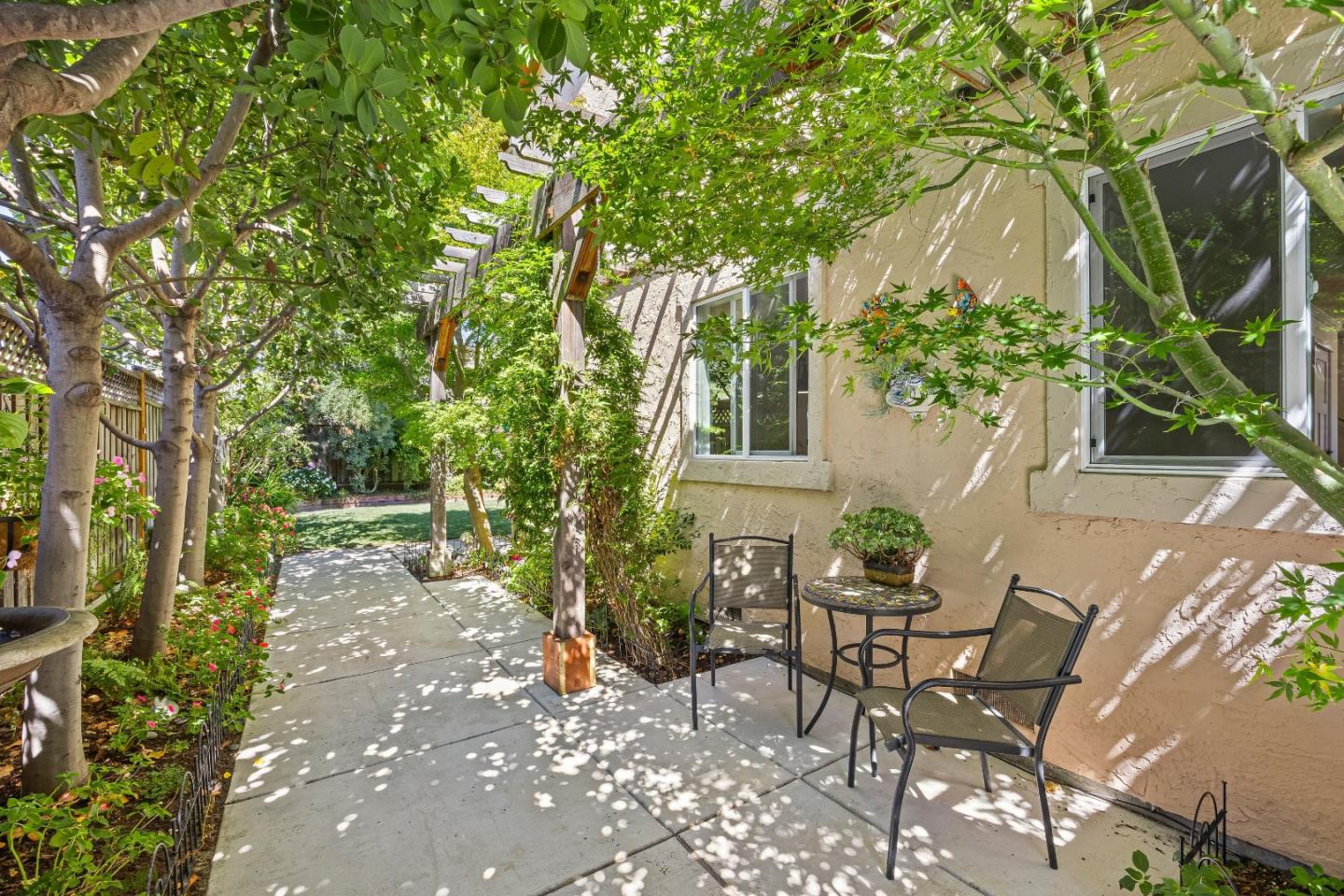 1435 Blackwing WAY