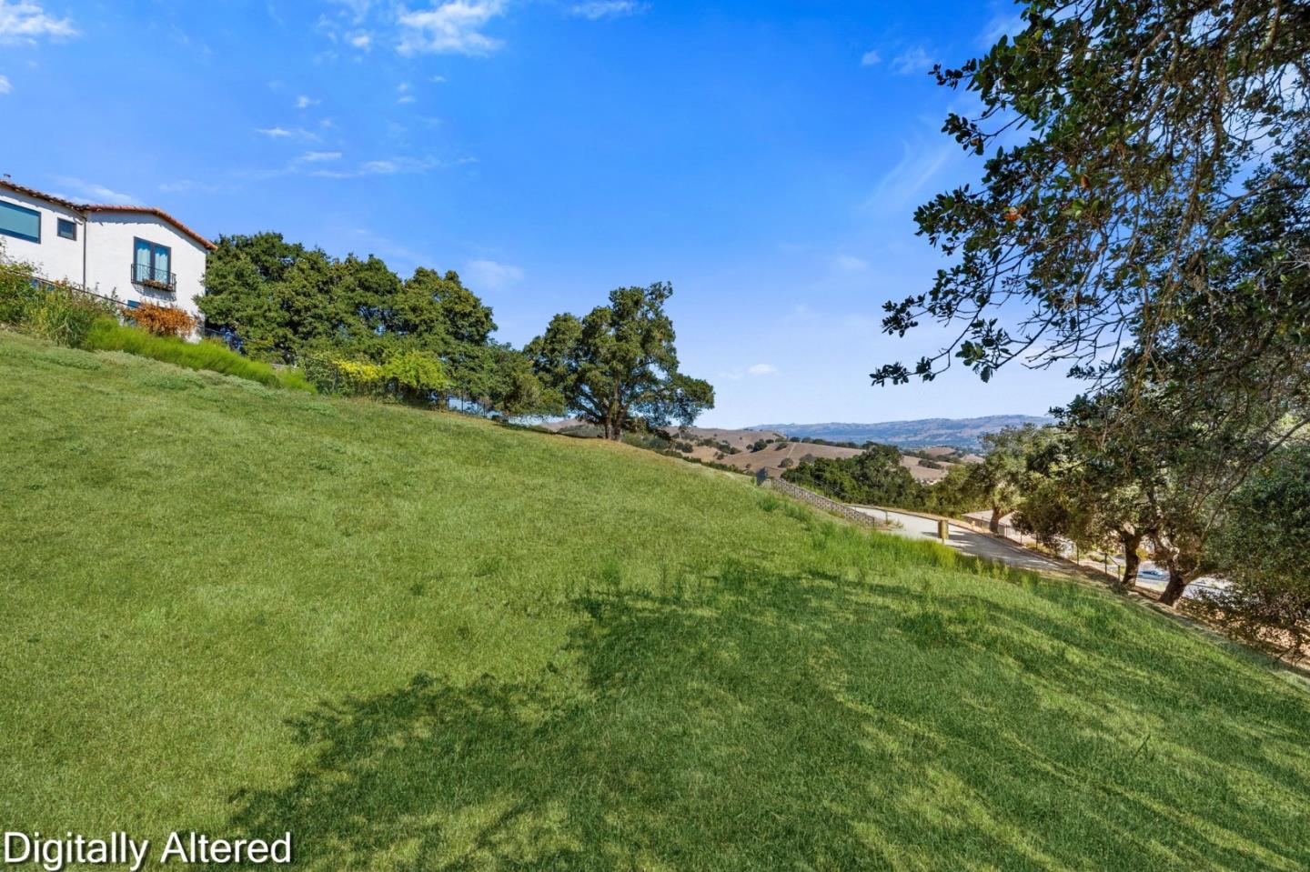 8951 Tea Tree WAY