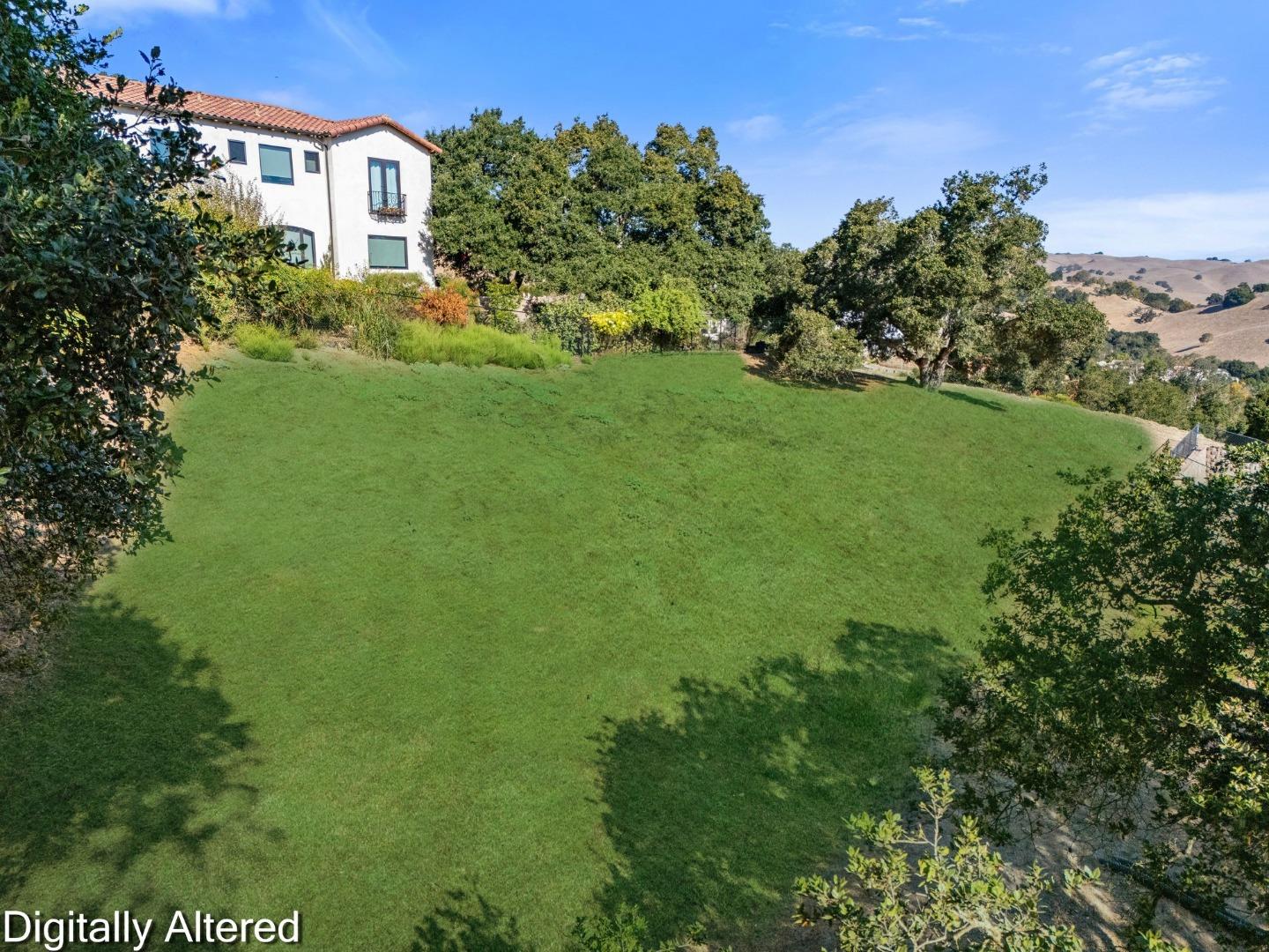 8951 Tea Tree WAY