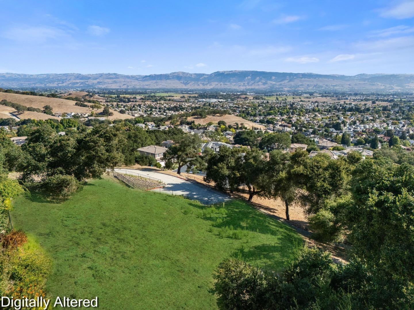 8951 Tea Tree WAY
