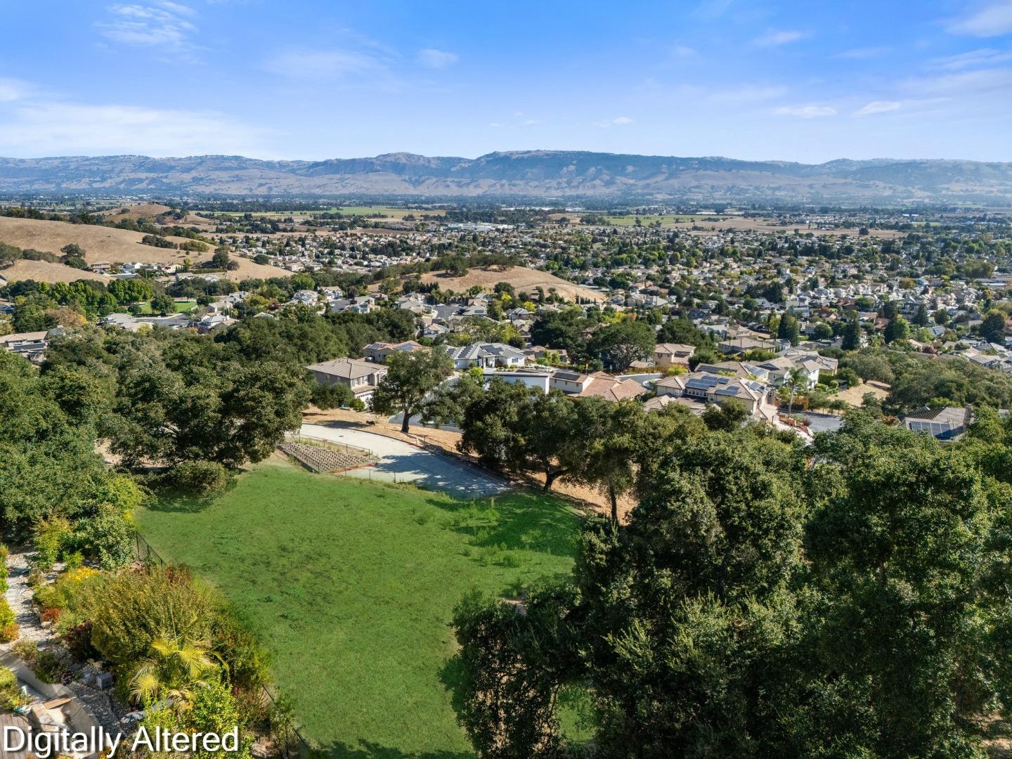 8951 Tea Tree WAY