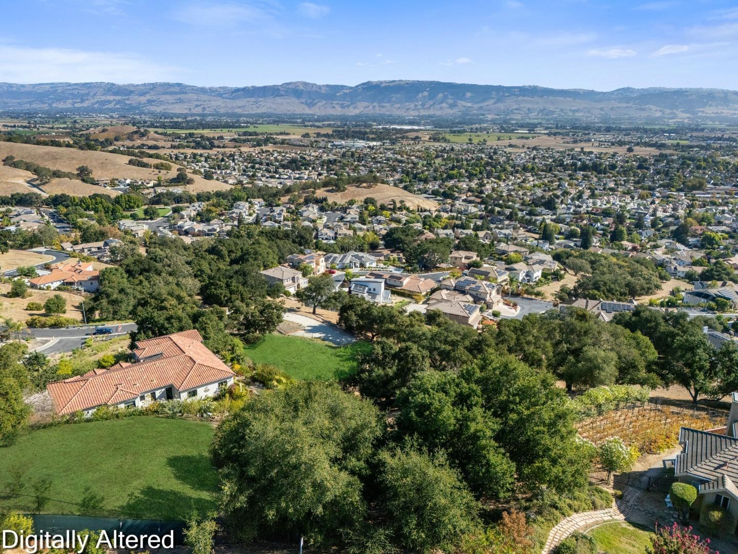 8951 Tea Tree WAY