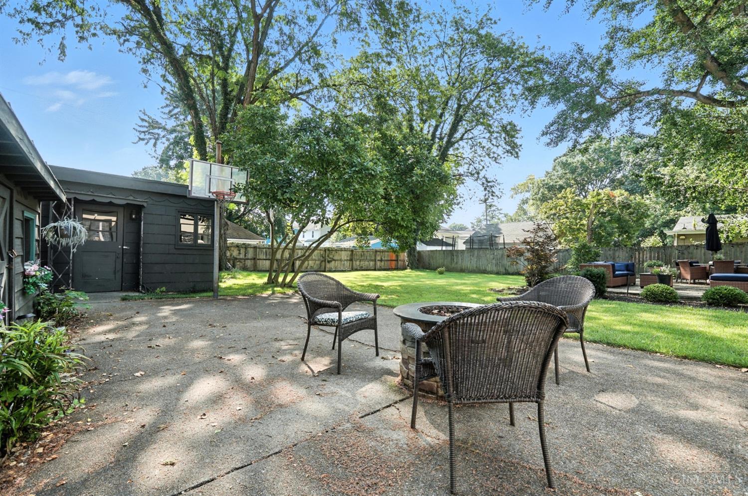 306 N Dick Avenue