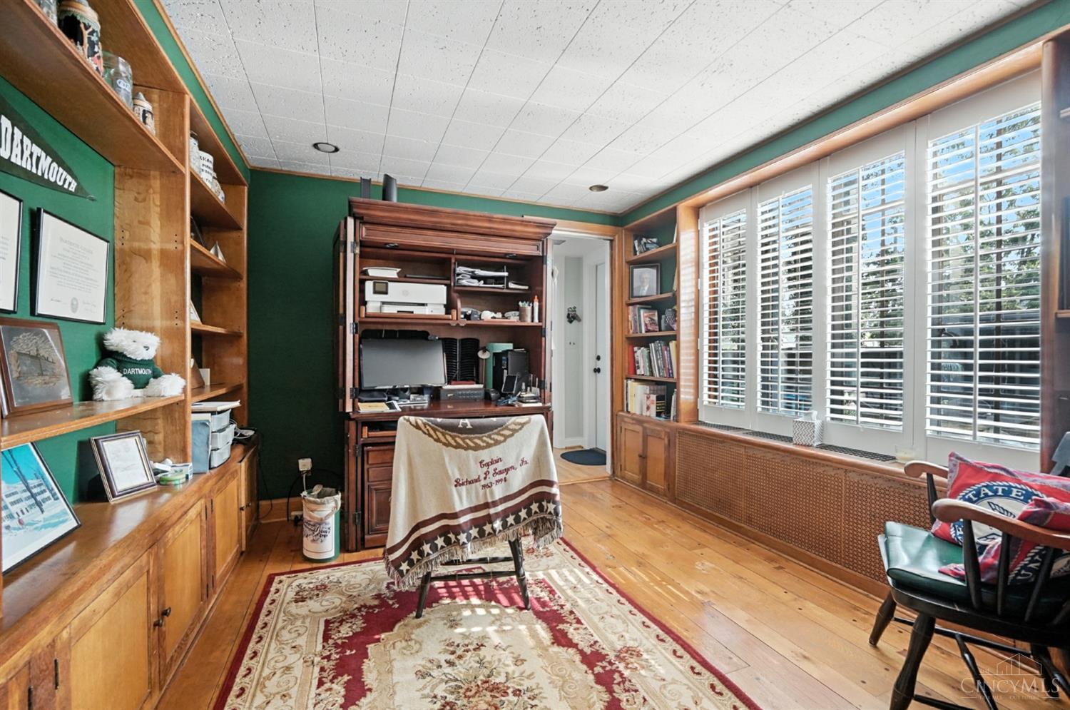306 N Dick Avenue