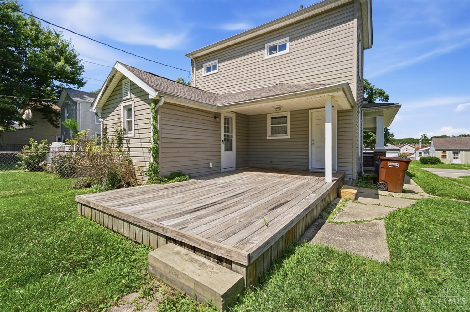 533 Ross Avenue