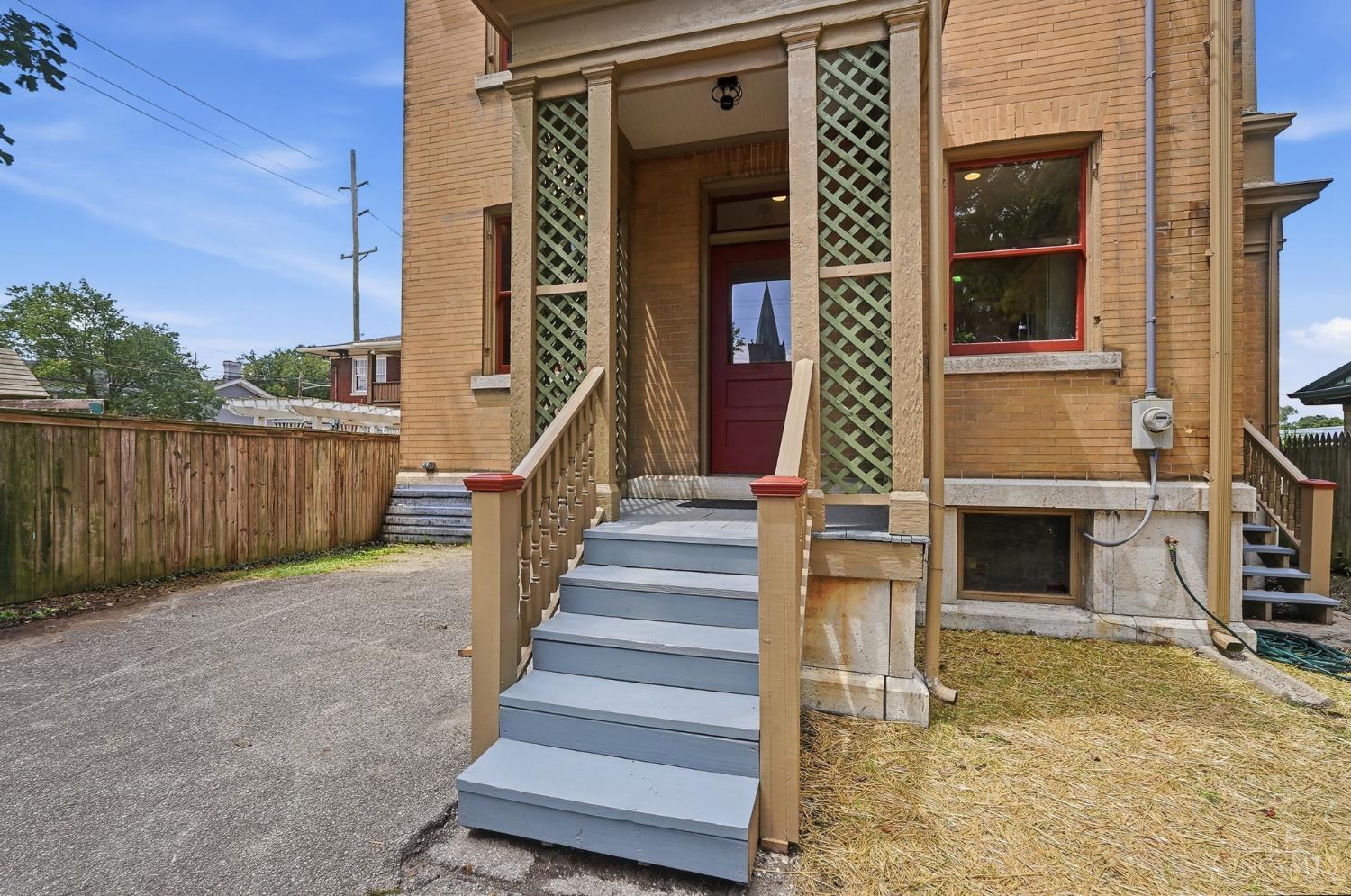 125 S Main Street