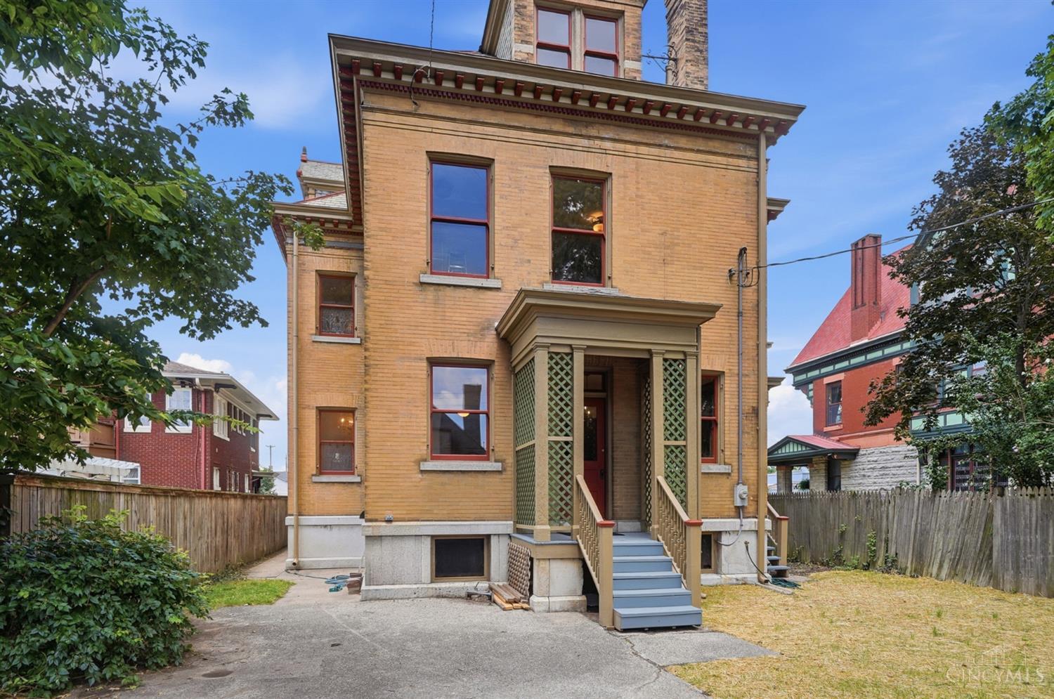 125 S Main Street