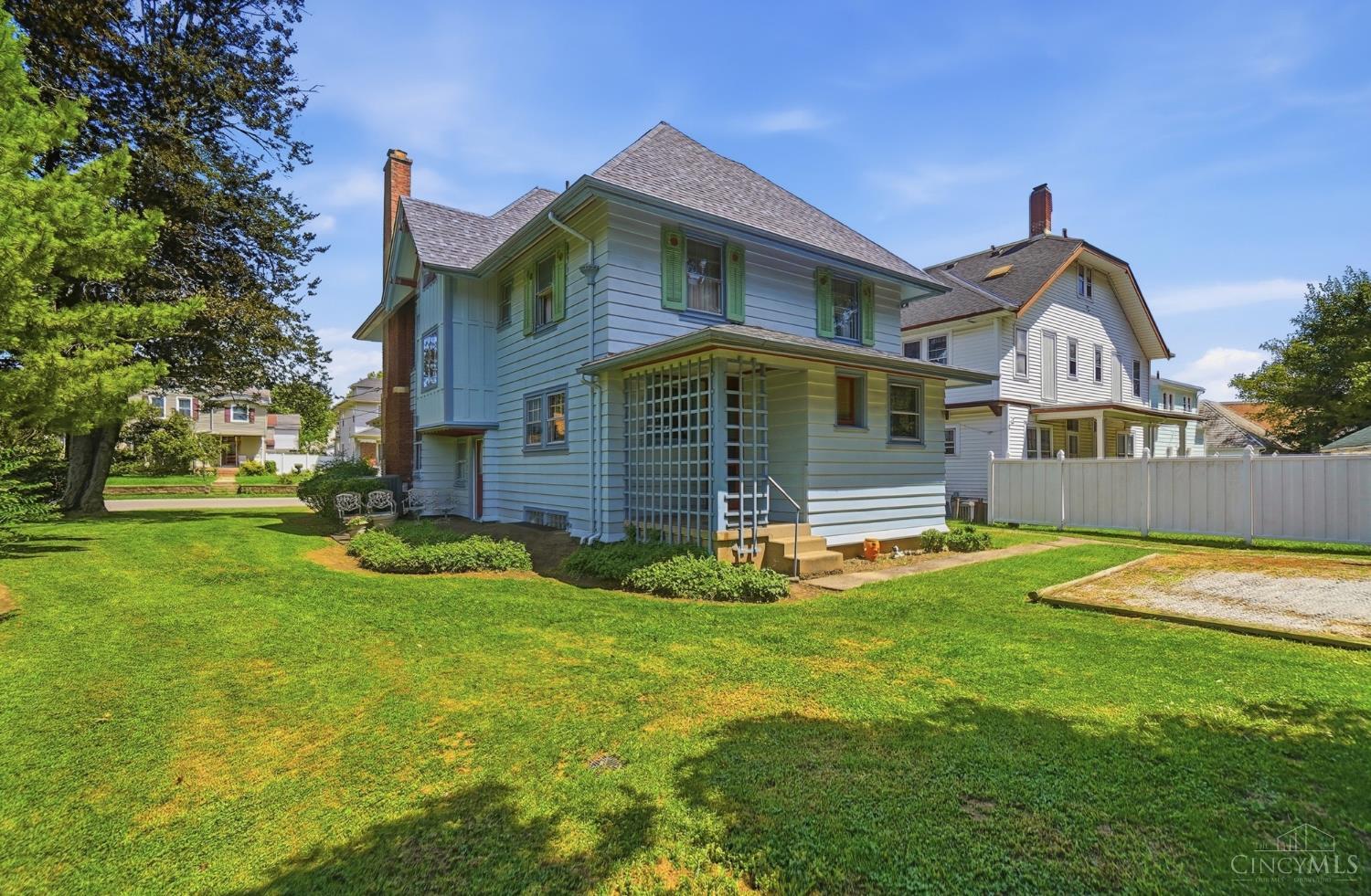 627 Main Street