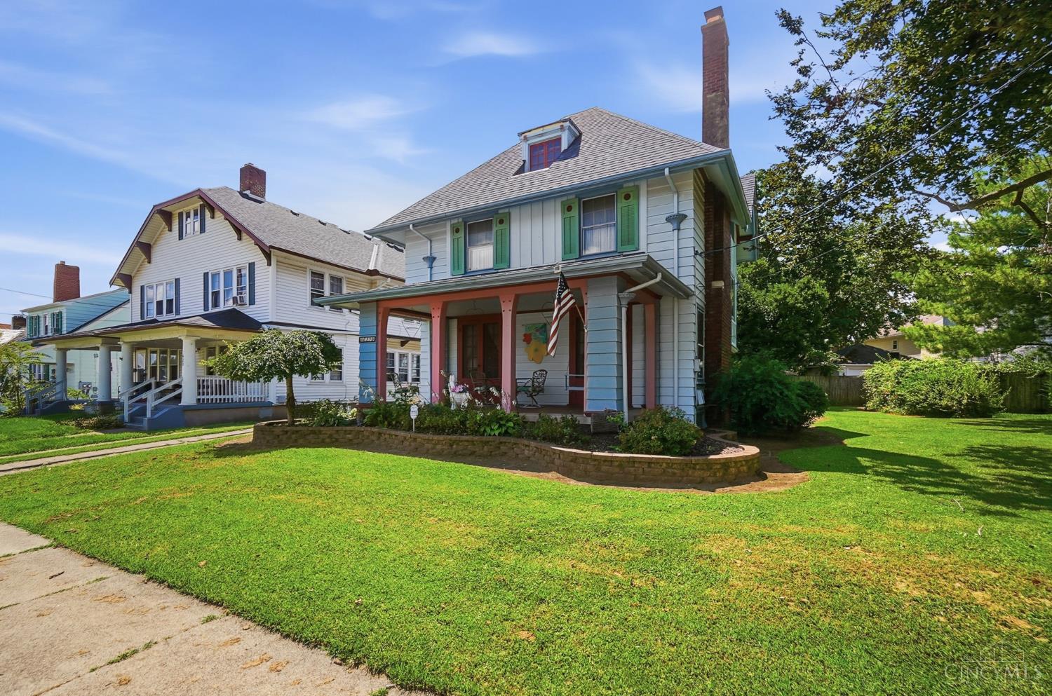 627 Main Street