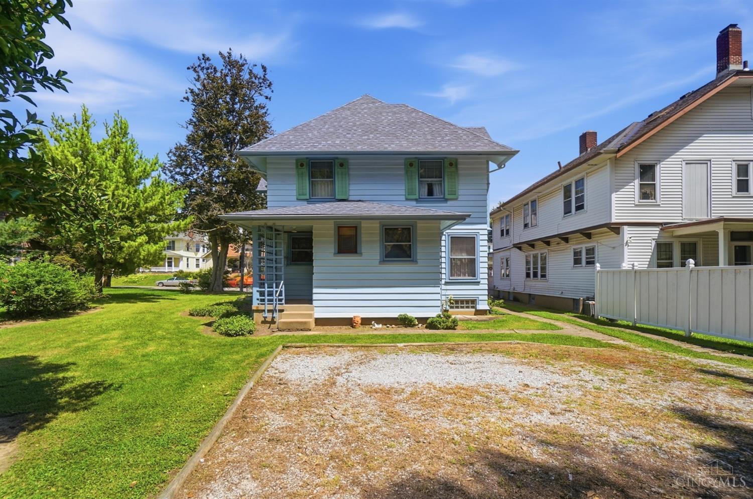 627 Main Street