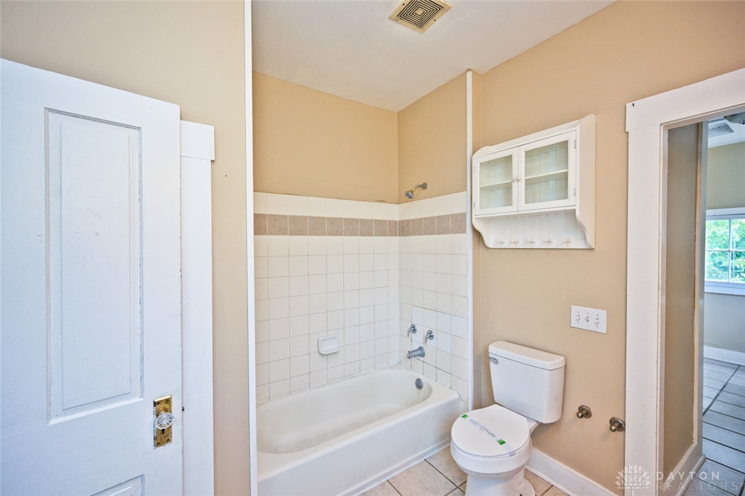 153 W 3rd Street