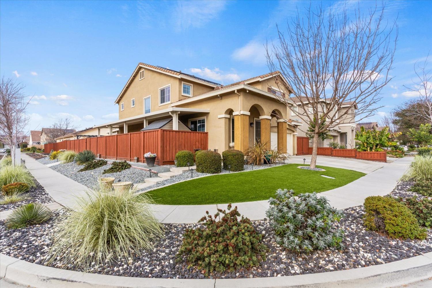 2692 Coranado Street