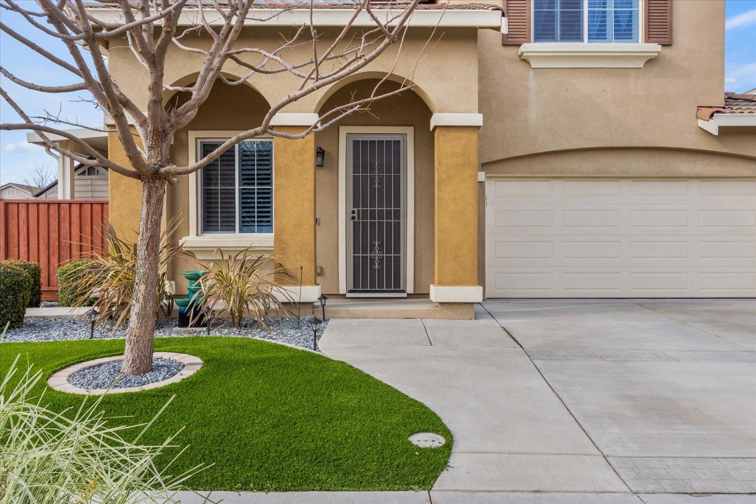 2692 Coranado Street