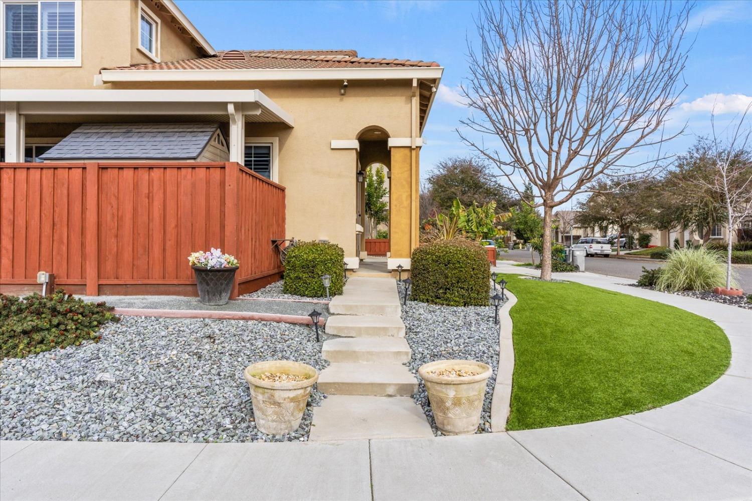 2692 Coranado Street