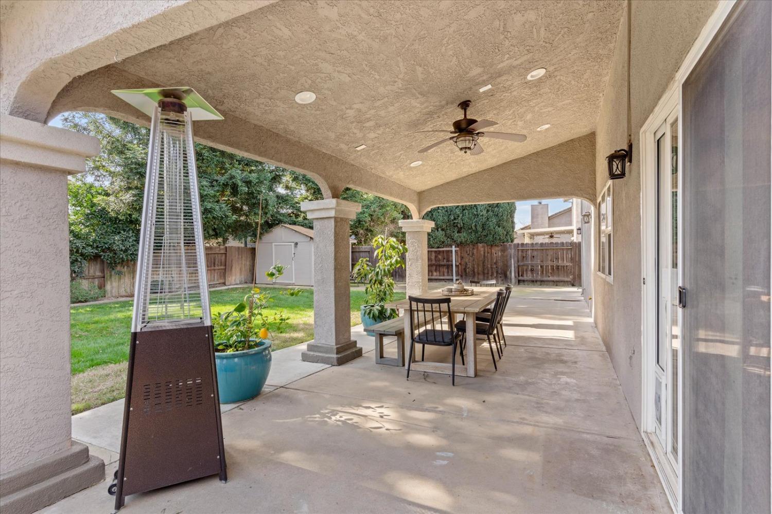 1854 633 Genoa Court