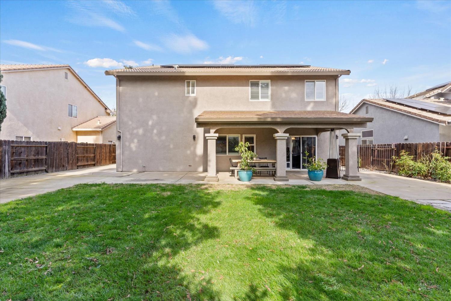 1854 633 Genoa Court