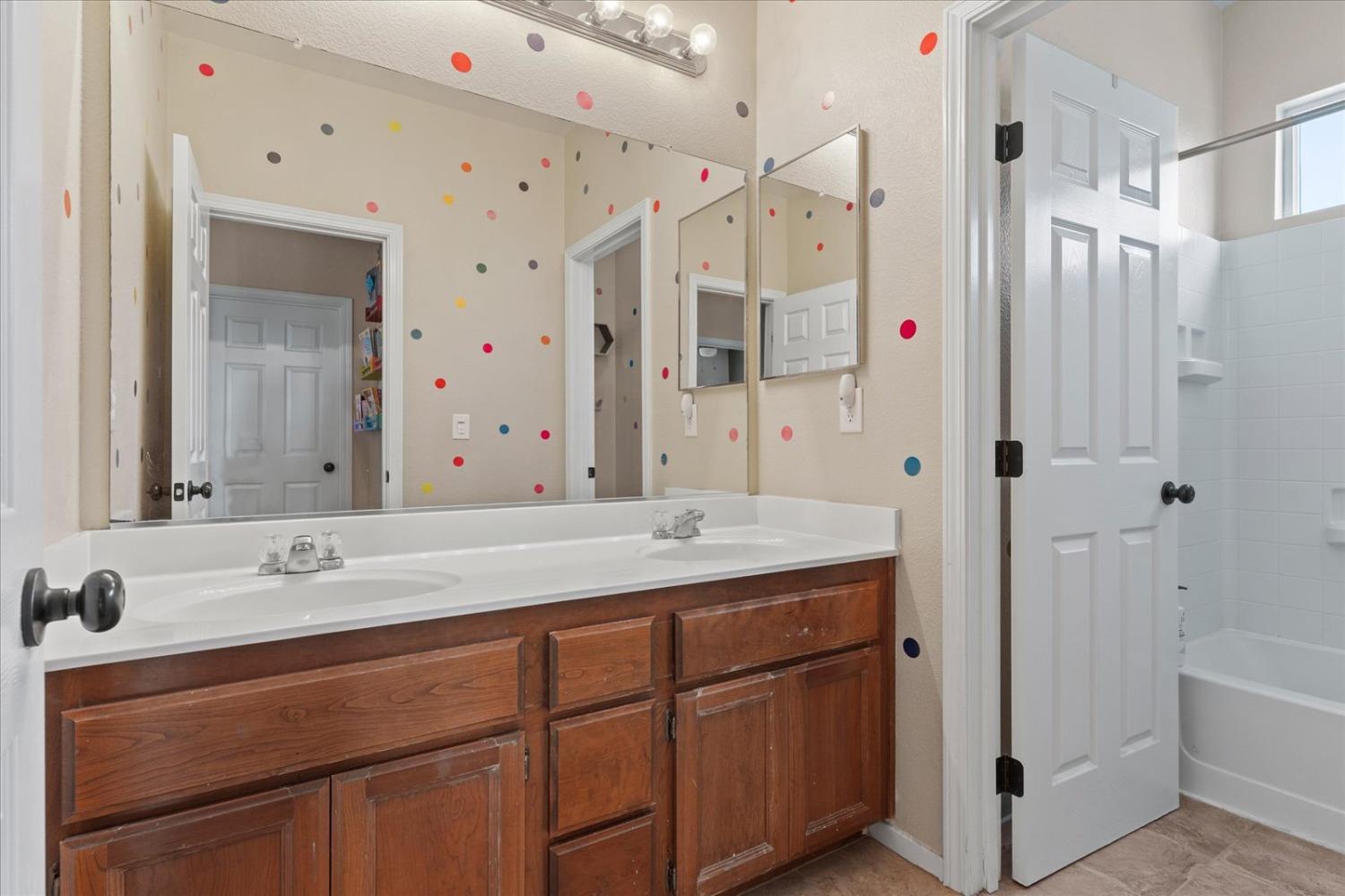 1946 Whitewater Drive