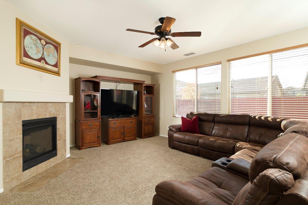 1946 Whitewater Drive