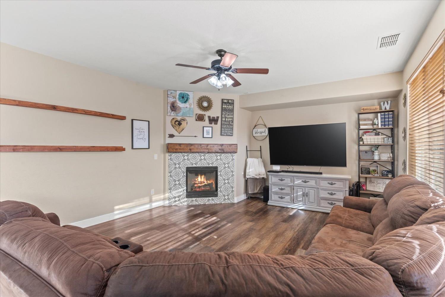 1946 Whitewater Drive