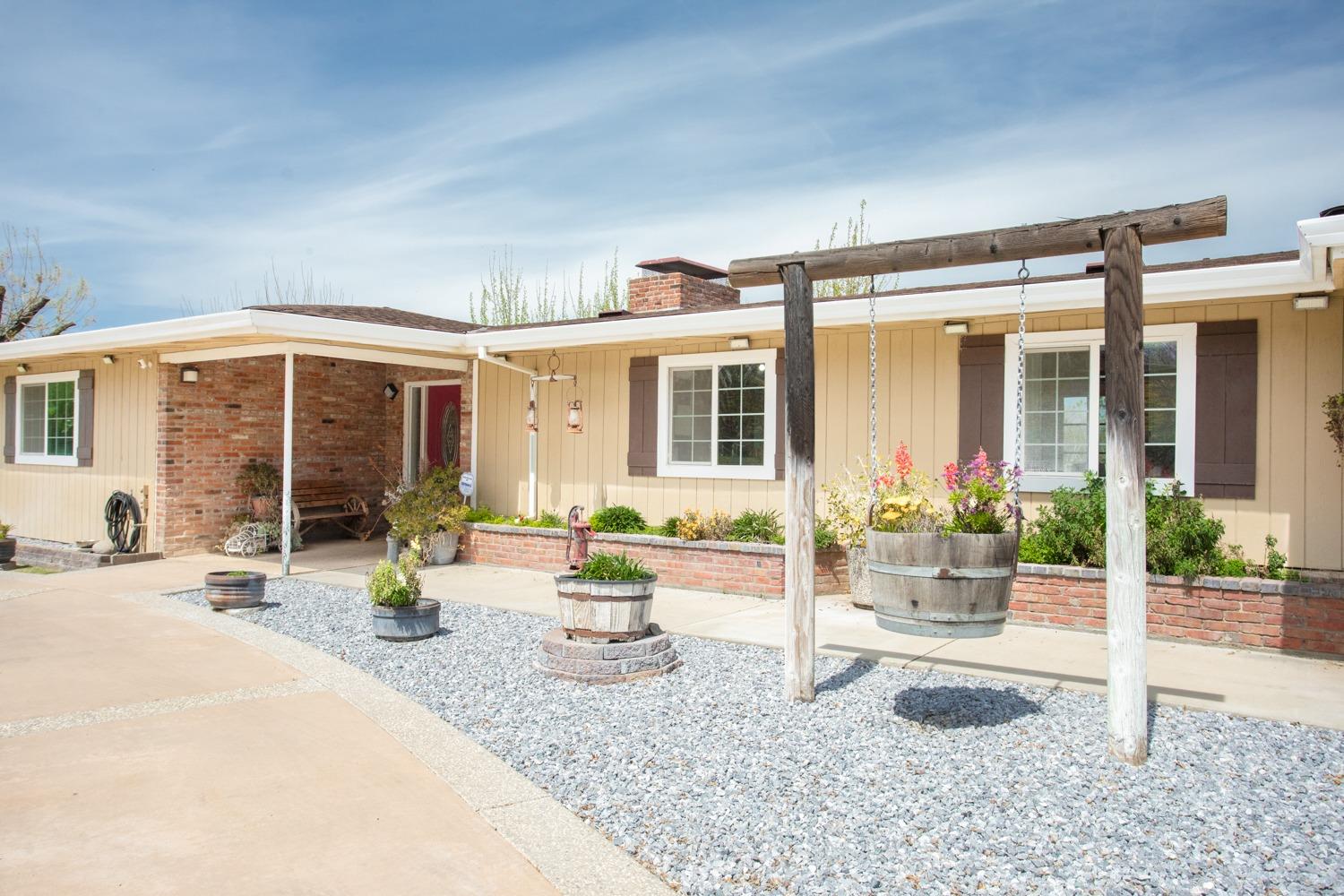 354 Chatfield Avenue