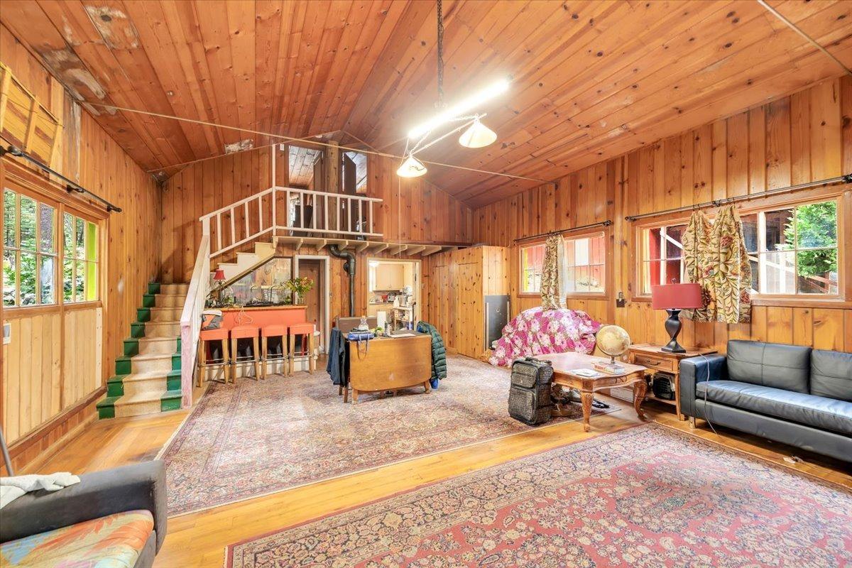 25744 Upper Scenic Drive