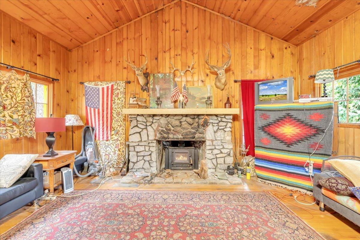 25744 Upper Scenic Drive