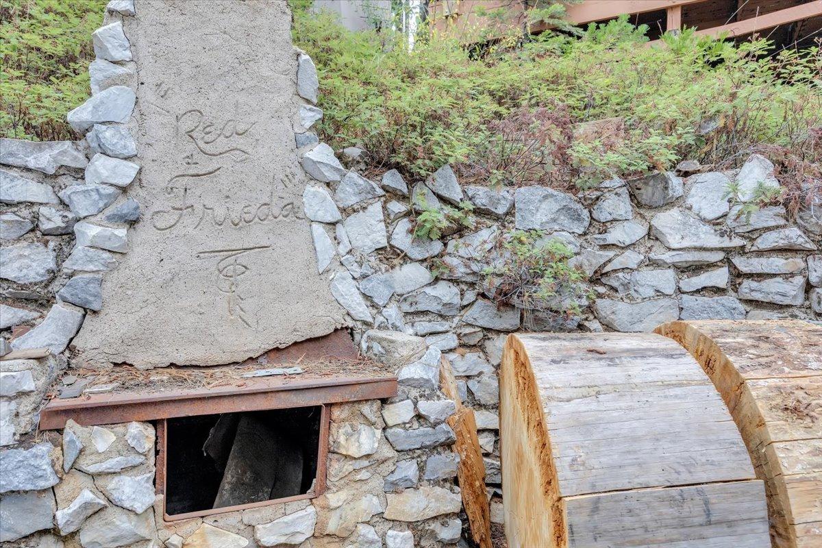 25744 Upper Scenic Drive