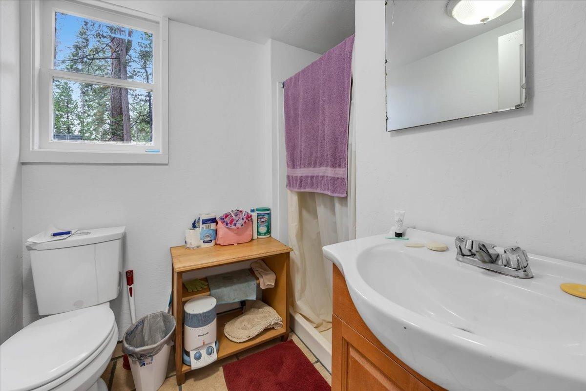 25744 Upper Scenic Drive