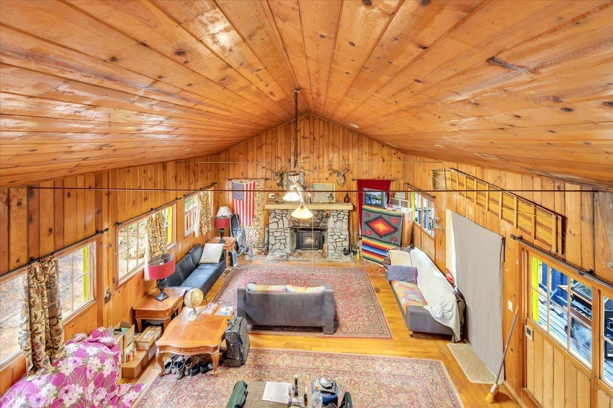 25744 Upper Scenic Drive