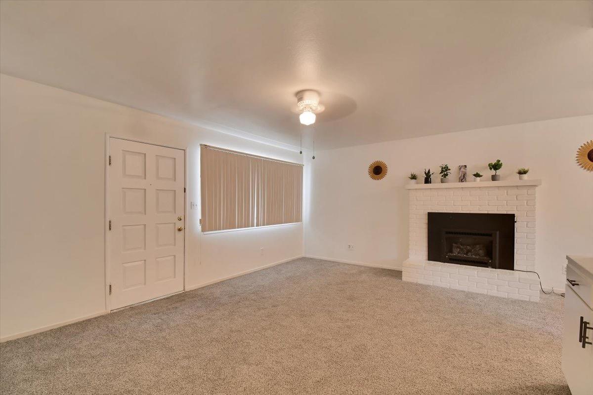 130 E 18th Street 27