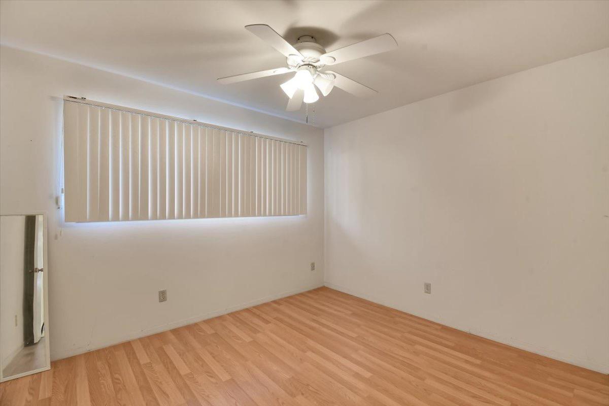 130 E 18th Street 27