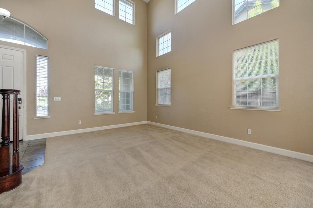 1126 Jewelflower Street