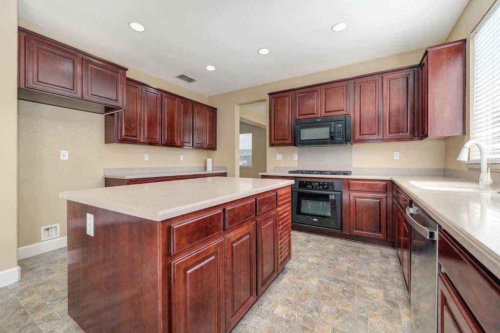 1126 Jewelflower Street