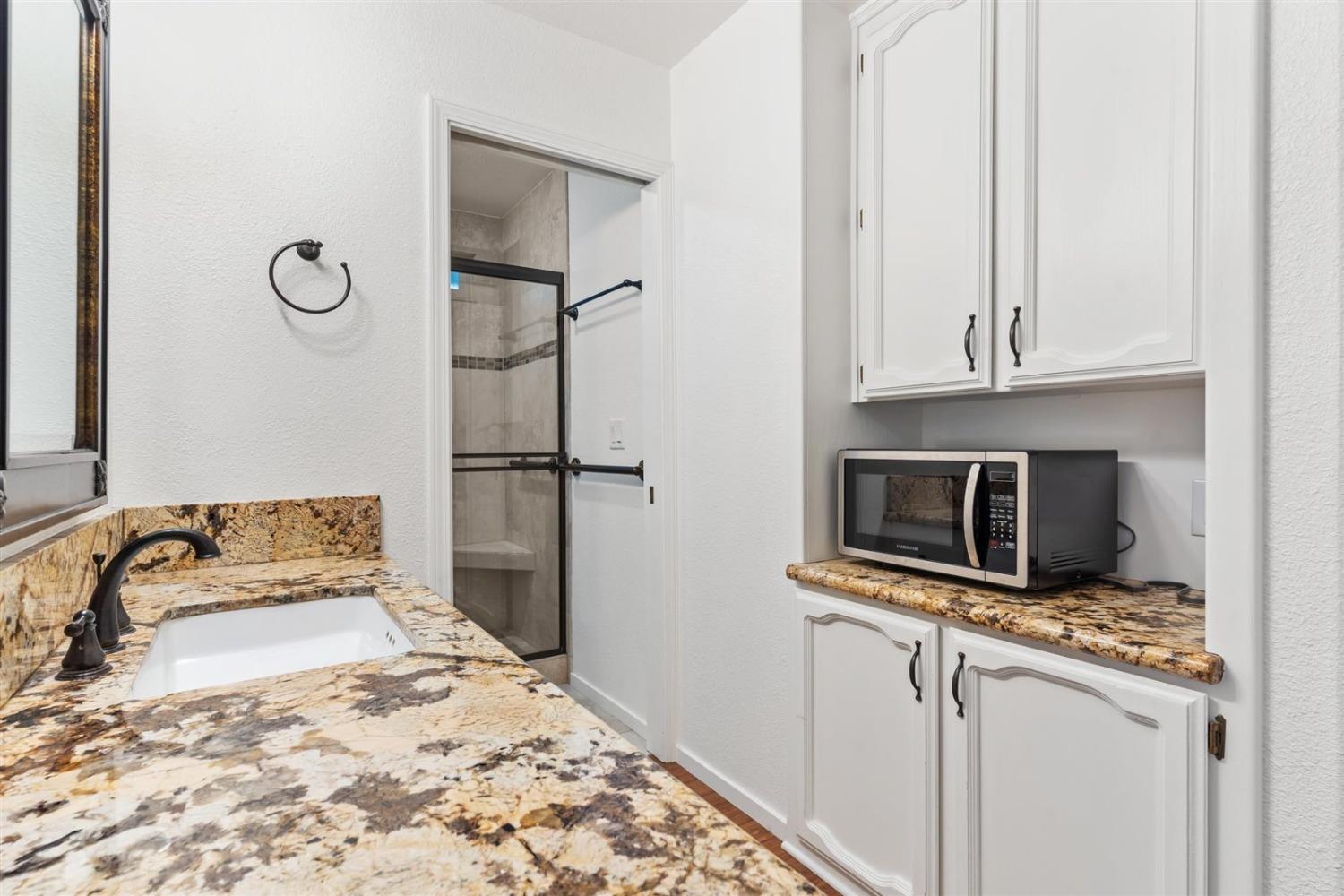 1446 Saint John Court