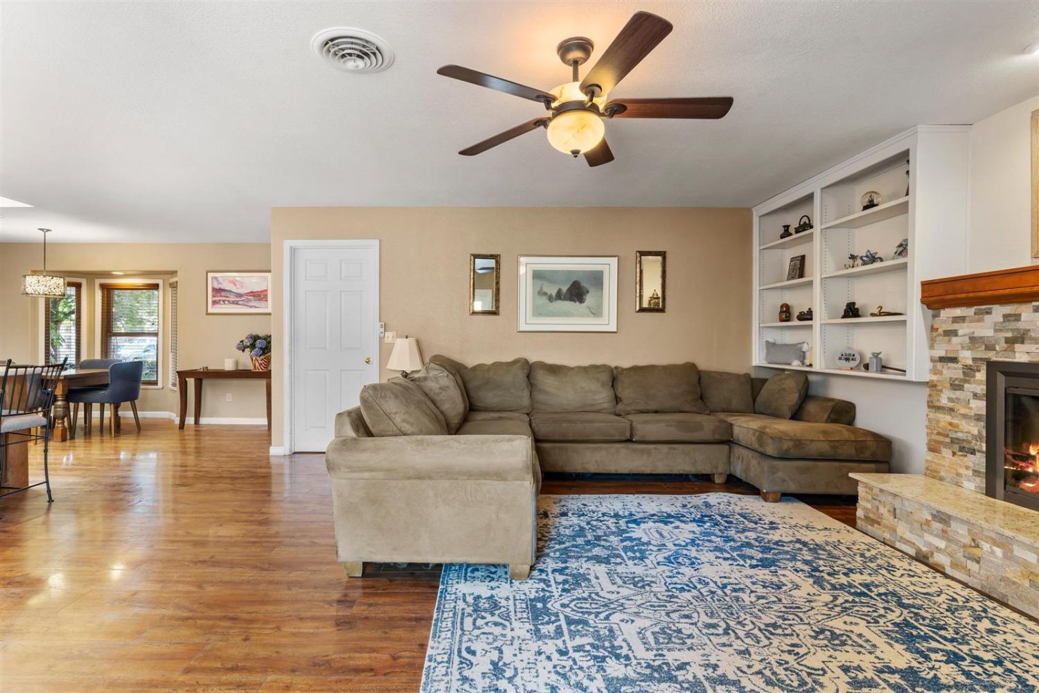 1446 Saint John Court