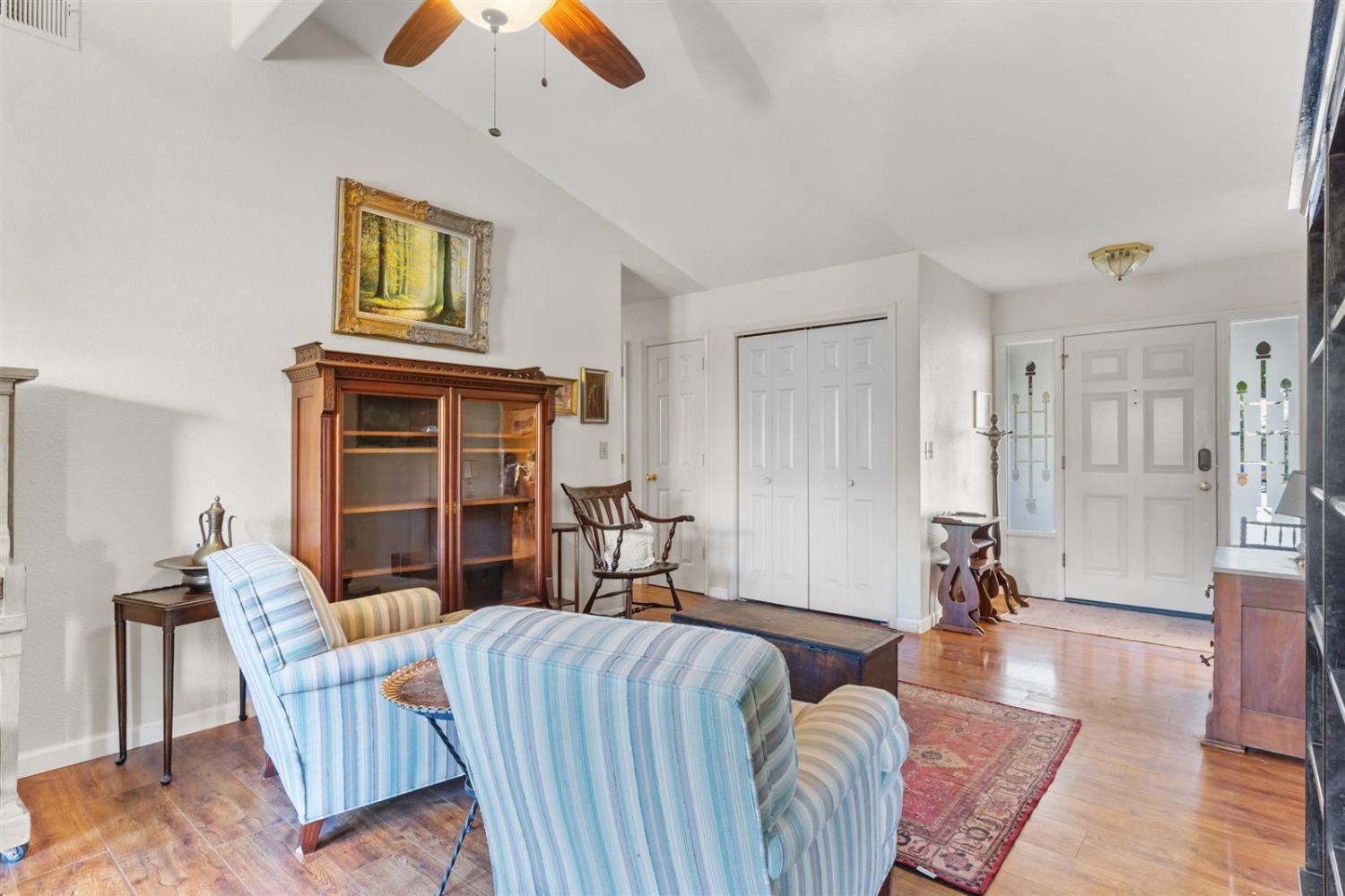 1446 Saint John Court