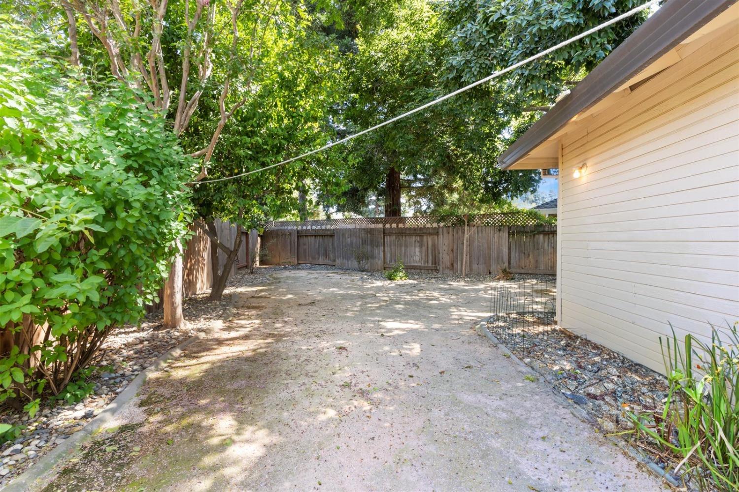 1446 Saint John Court