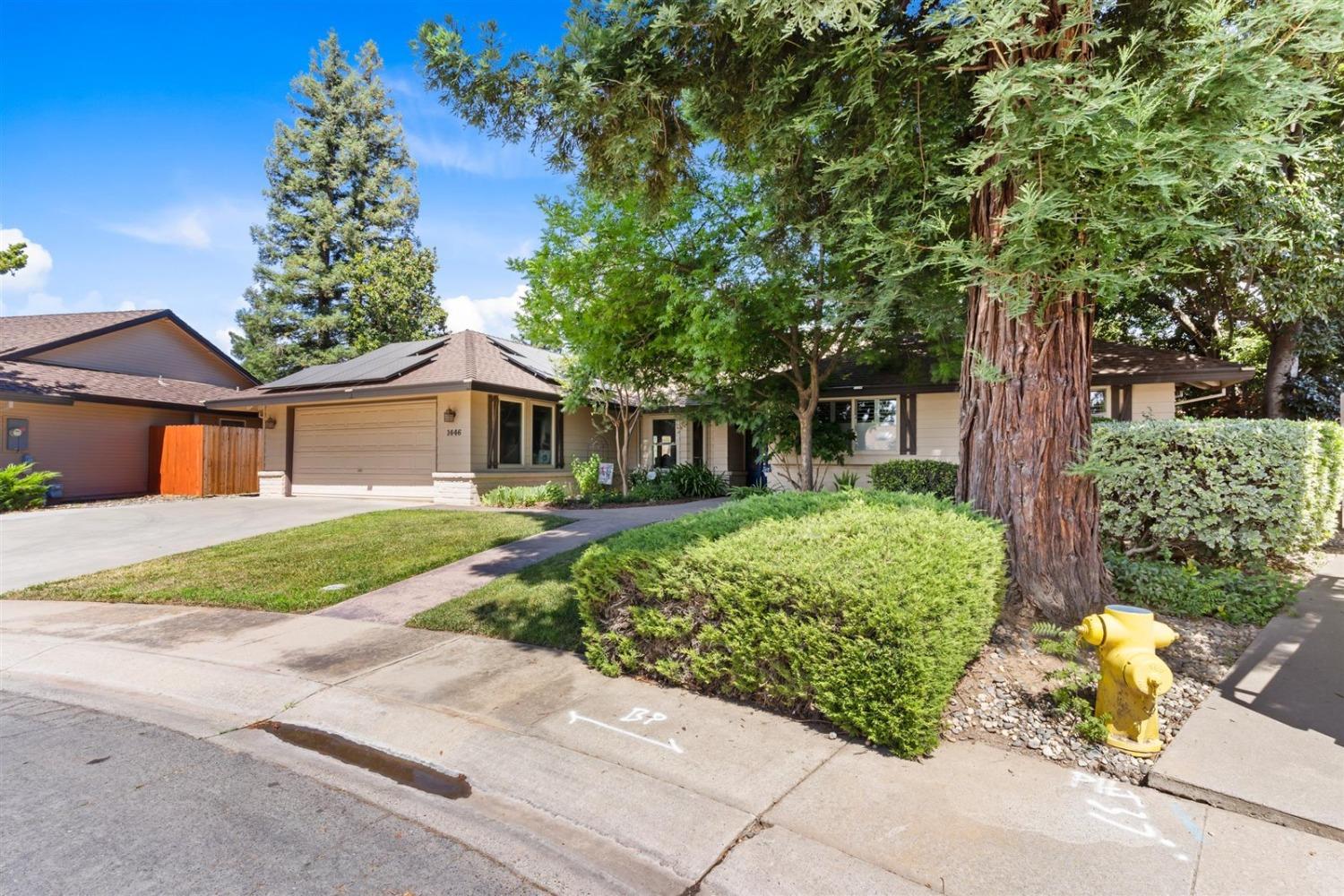 1446 Saint John Court