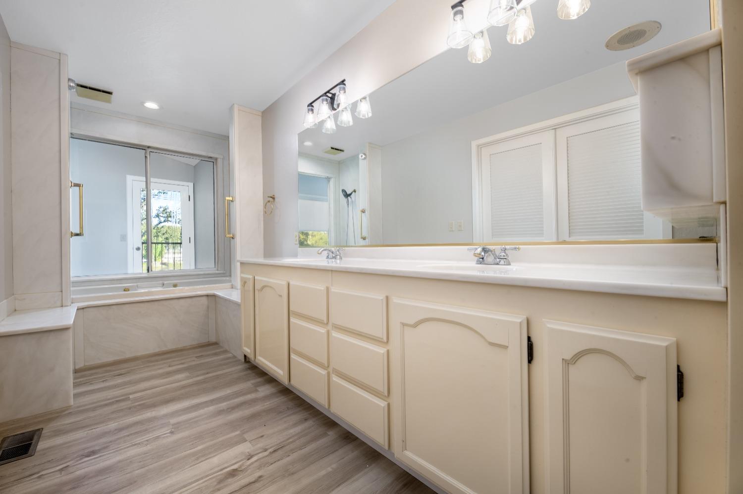 12004 Lake Wildwood Drive