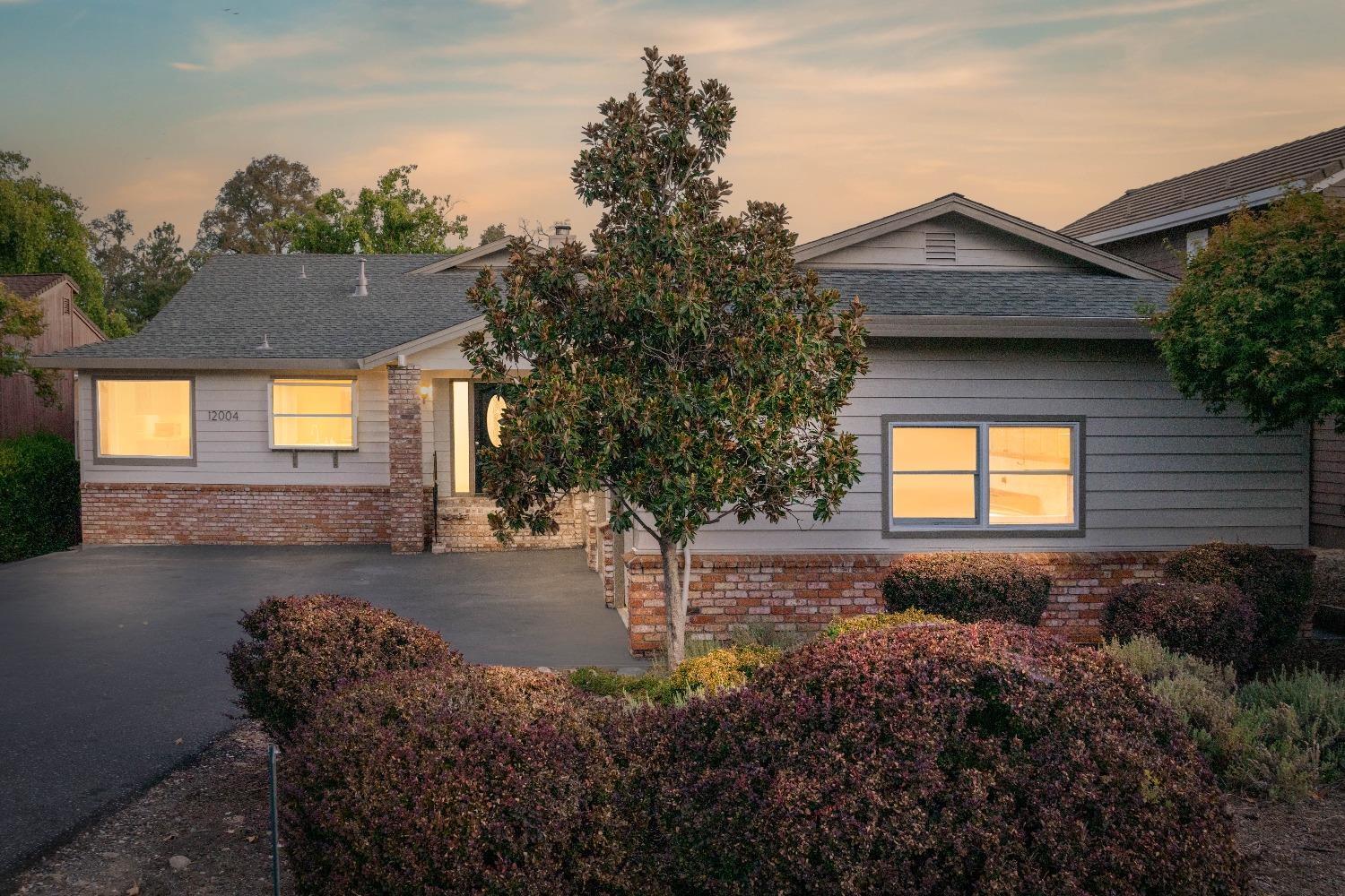 12004 Lake Wildwood Drive