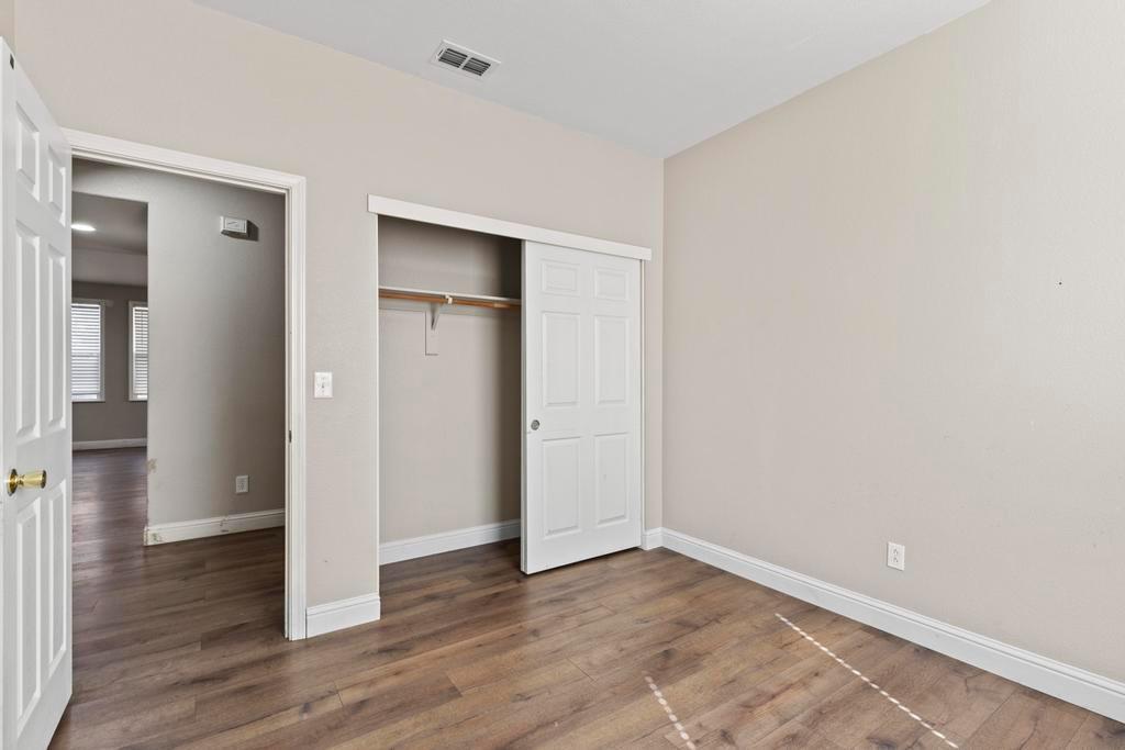 1863 Boardwalk Drive