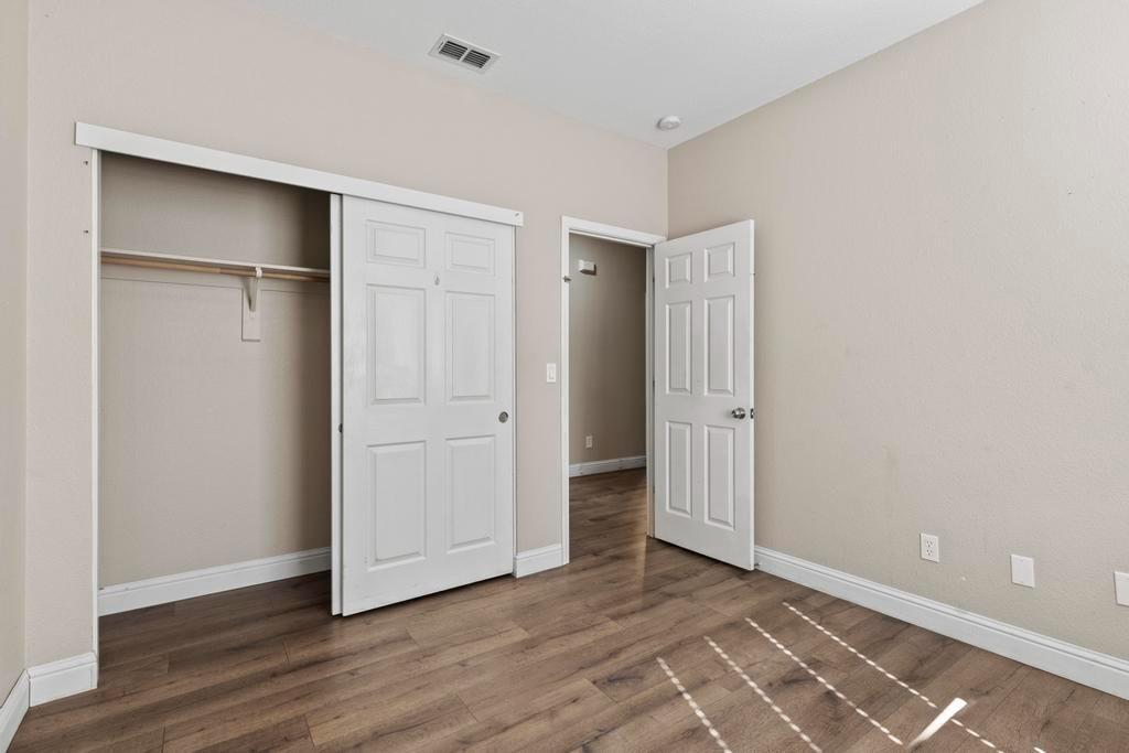 1863 Boardwalk Drive