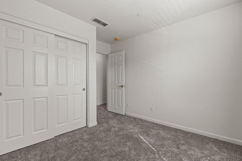 1507 Greenwich Circle