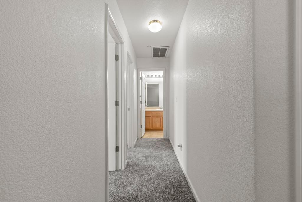 1507 Greenwich Circle