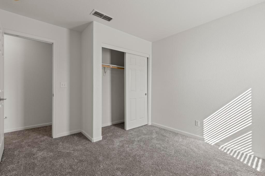 1507 Greenwich Circle