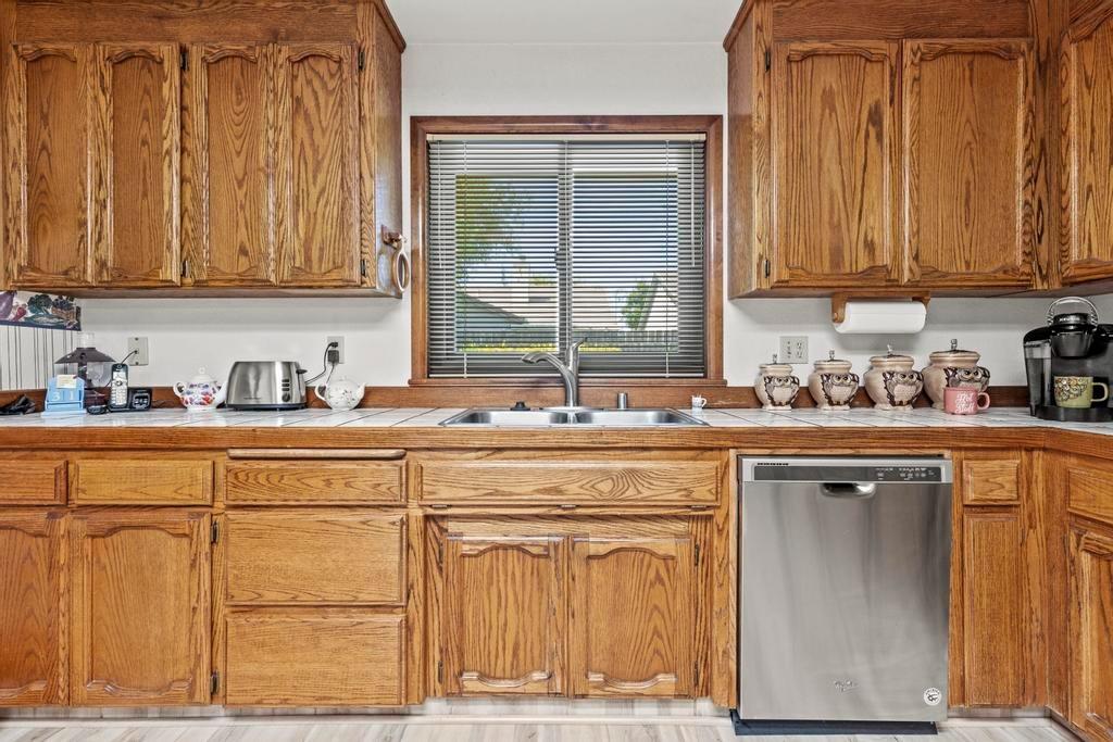 1208 Willow Creek Drive