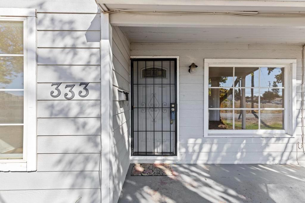 333 N Lawrence Avenue